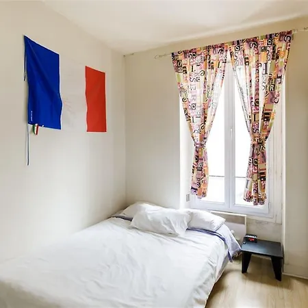 Authentic - Montparnasse Apartment Paris